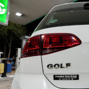 Volkswagen Golf 7 (White) - Image 3